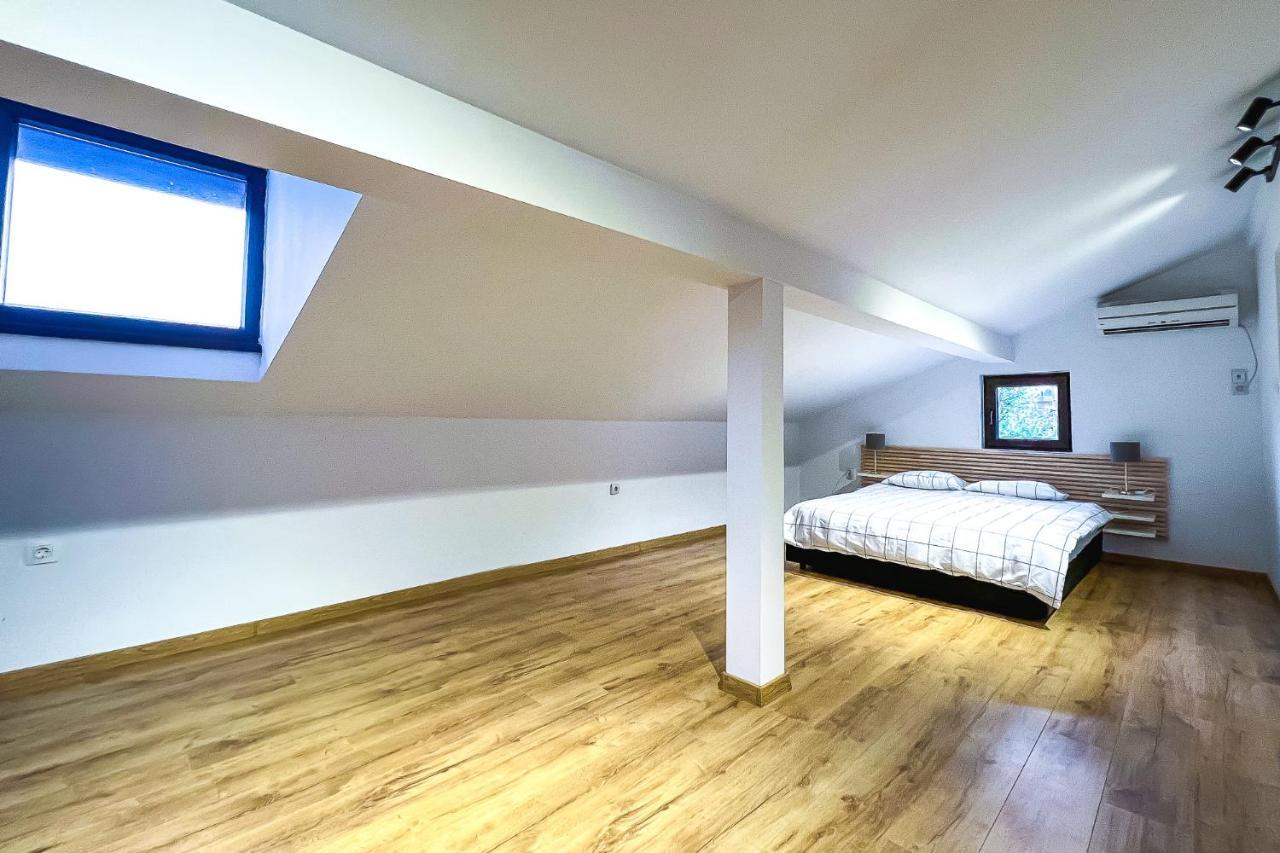 Deluxe Central Rooms Карлово Экстерьер фото